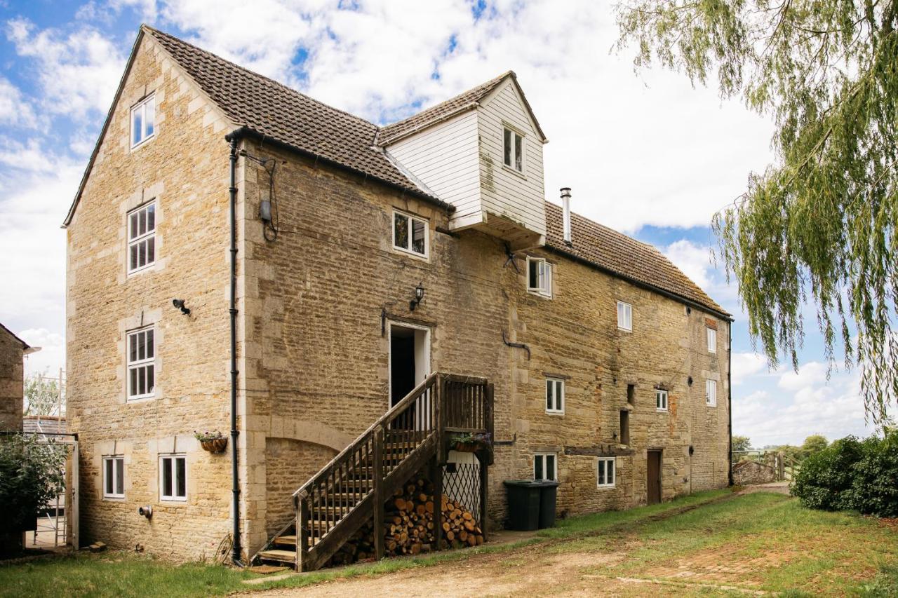 Fletland Mill And Holiday Hamlet - 18Th Century Watermill, In Stunning Location Near Stamford Villa Exterior photo