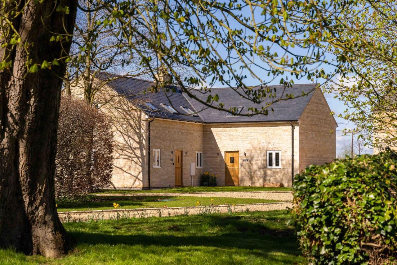 Fletland Mill And Holiday Hamlet - 18Th Century Watermill, In Stunning Location Near Stamford Villa Exterior photo